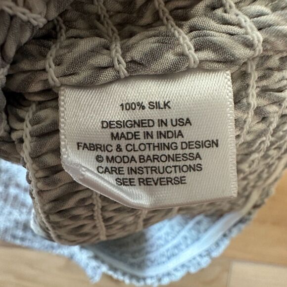 Moda Baronessa Womens Malibu 100% Silk Cap Crop Top Smocked Coastal Size‎ Large - Picture 5 of 6